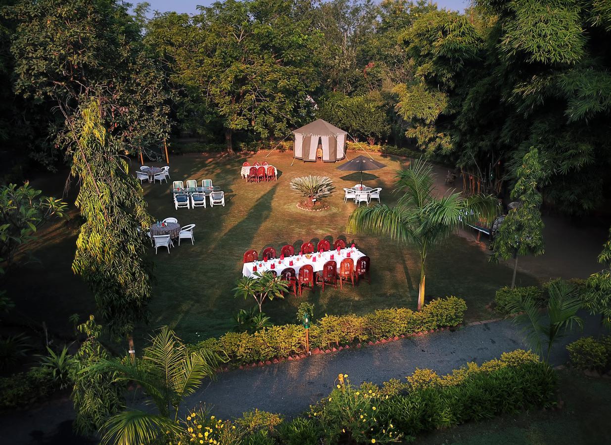 Pench Jungle Camp Hotel Khawāsa Kültér fotó